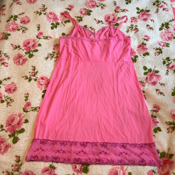 1960s Queentex babydoll hot pink embroidered slip dress! - Picture 14 of 15